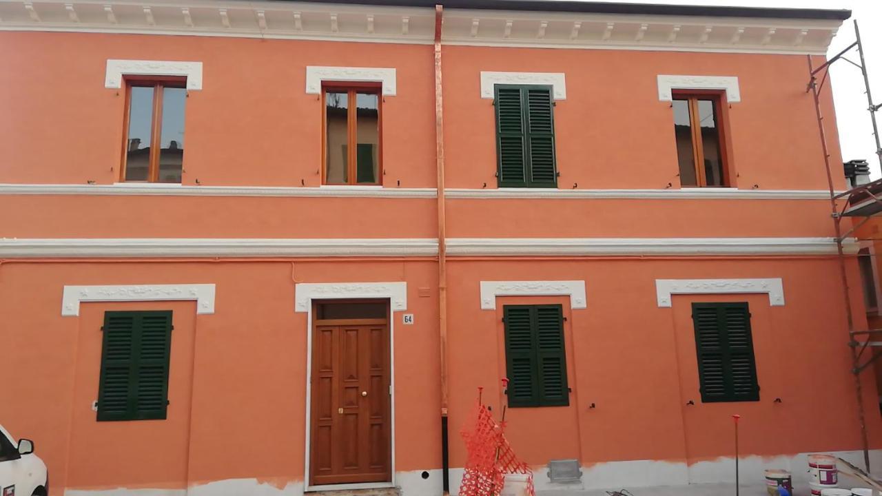 蒙泰马尔恰诺La Casa Di Giusy公寓 外观 照片